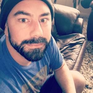 Meet your Posher, Elliott